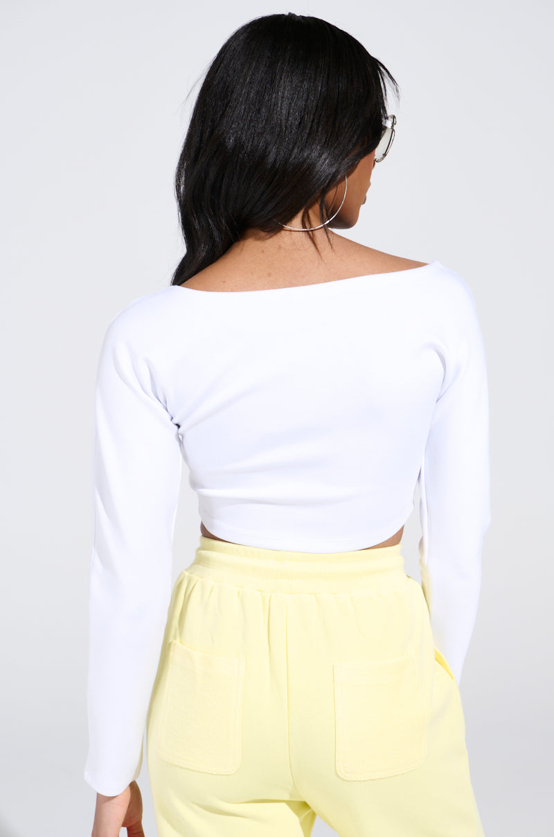 PRETTY BOW TOP
