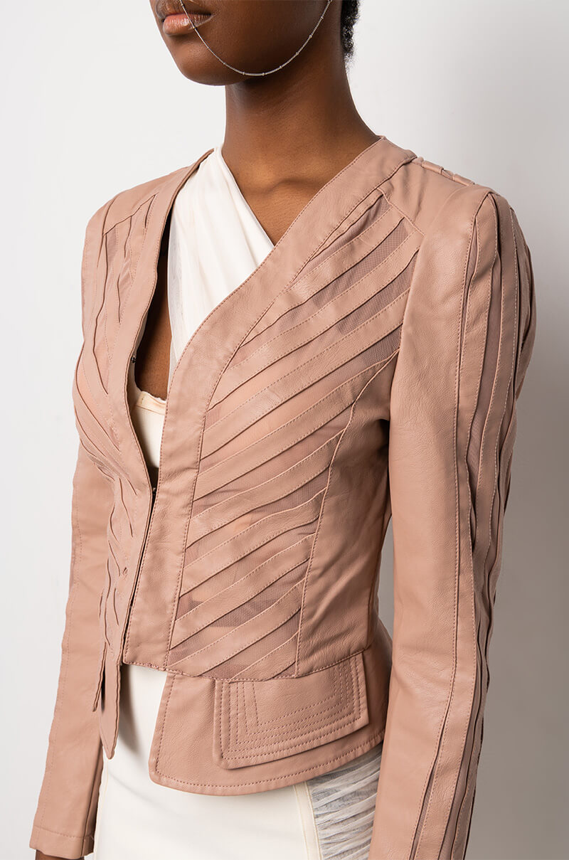 COME A LITTLE CLOSER MESH PLEATHER PLUS JACKET