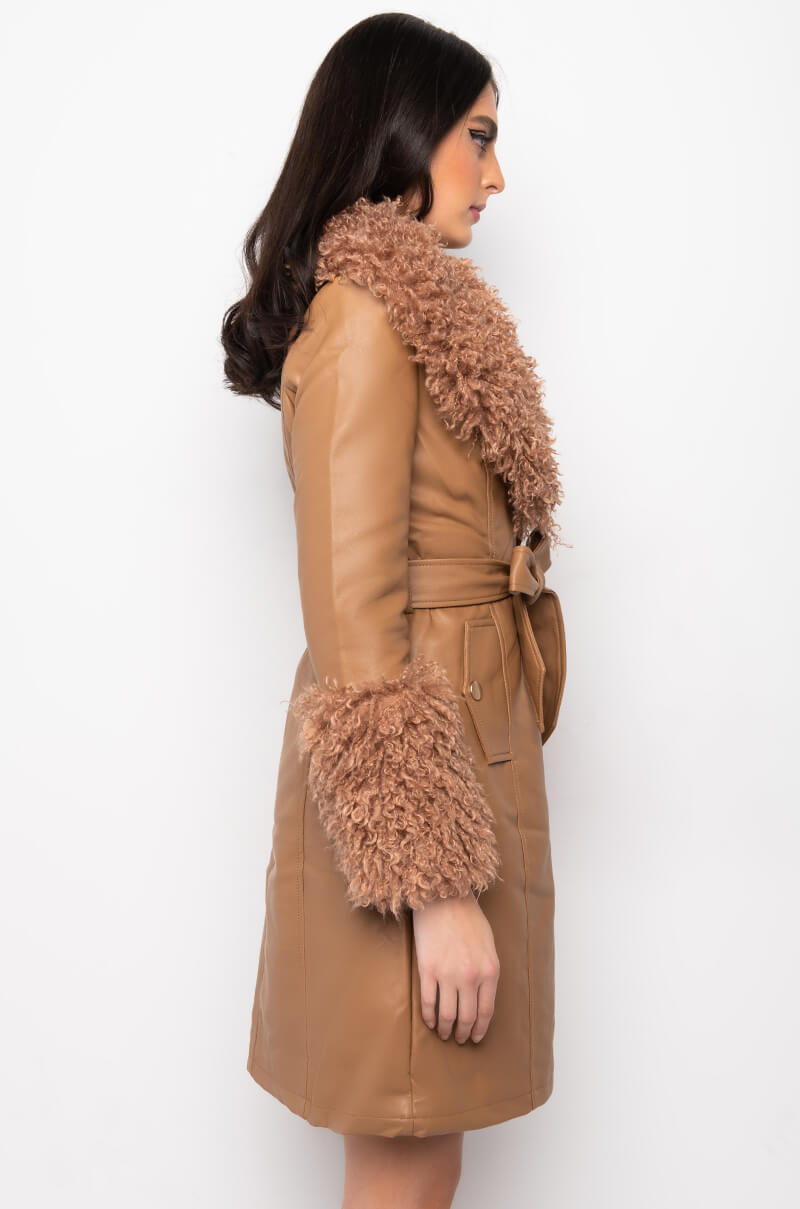 MOHAIR CAMEL TRENCH