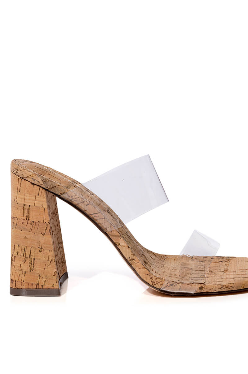AZALEA WANG RANA CHUNKY PUMP IN TAN