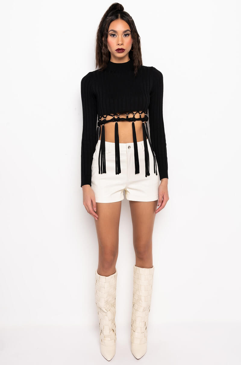 BELLE RIBBED FRINGE DETAIL TURTLENECK SWEATER