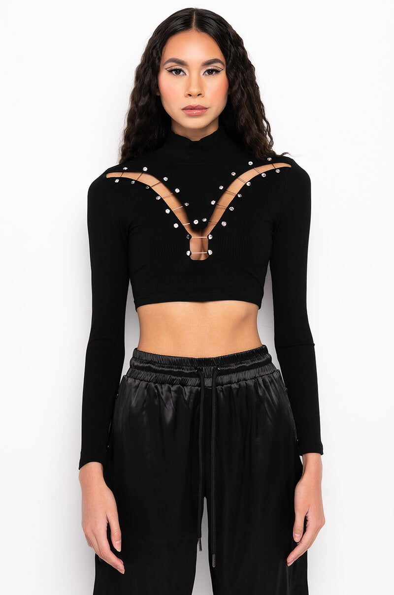 CUT IT UP SAFETY PIN LONG SLEEVE TOP