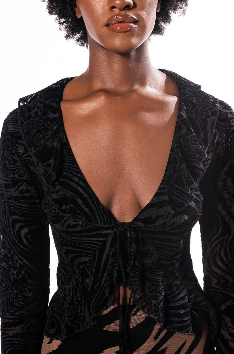 DAYDREAMER LONG SLEEVE TIE BLOUSE