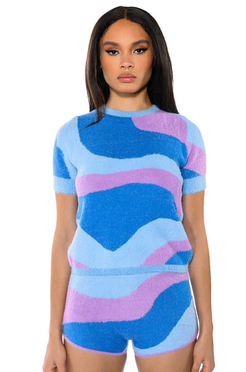 FAR OUT SHORT SLEEVE SWEATER