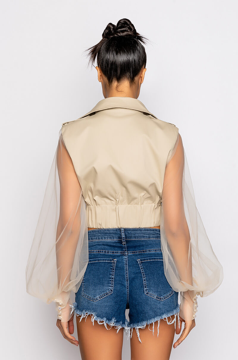 CROP TRENCH WITH TULLE ARMS