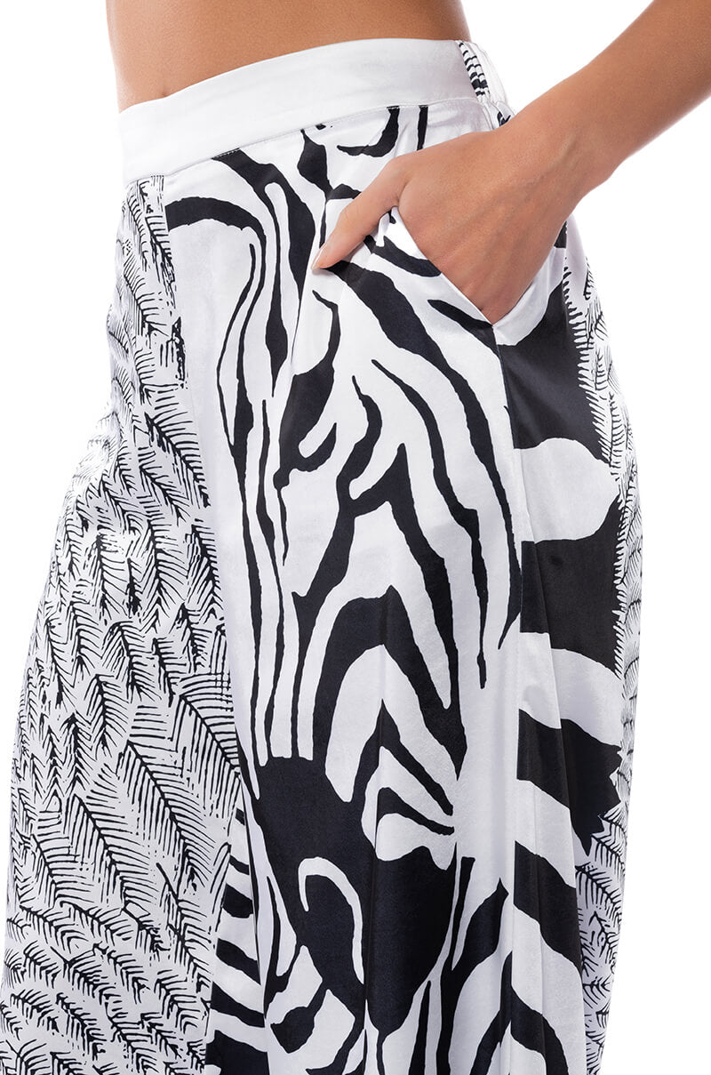 INTO THE NIGHT WIDE LEG PULL ON PANT