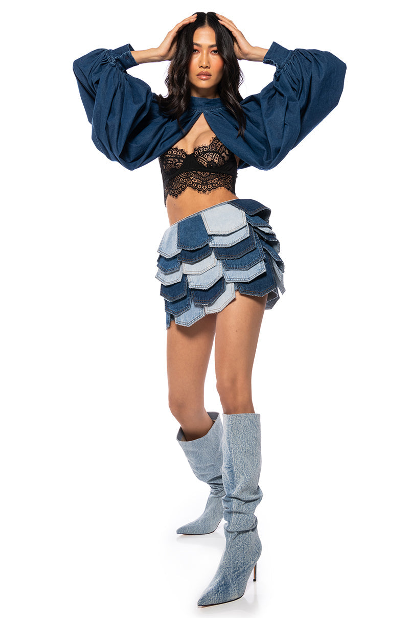 LEAH RUCHED DENIM MOCK NECK TOP