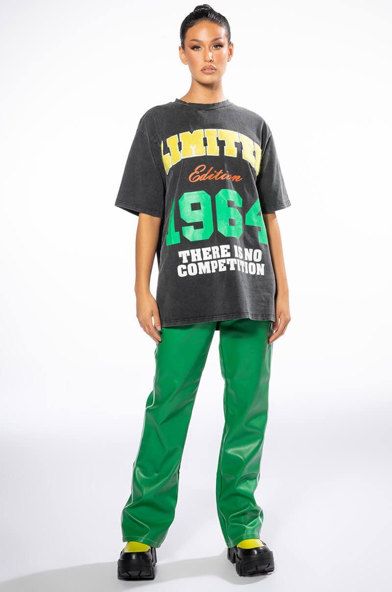 LIMITED EDITION OVERSIZED GRAPHIC TSHIRT