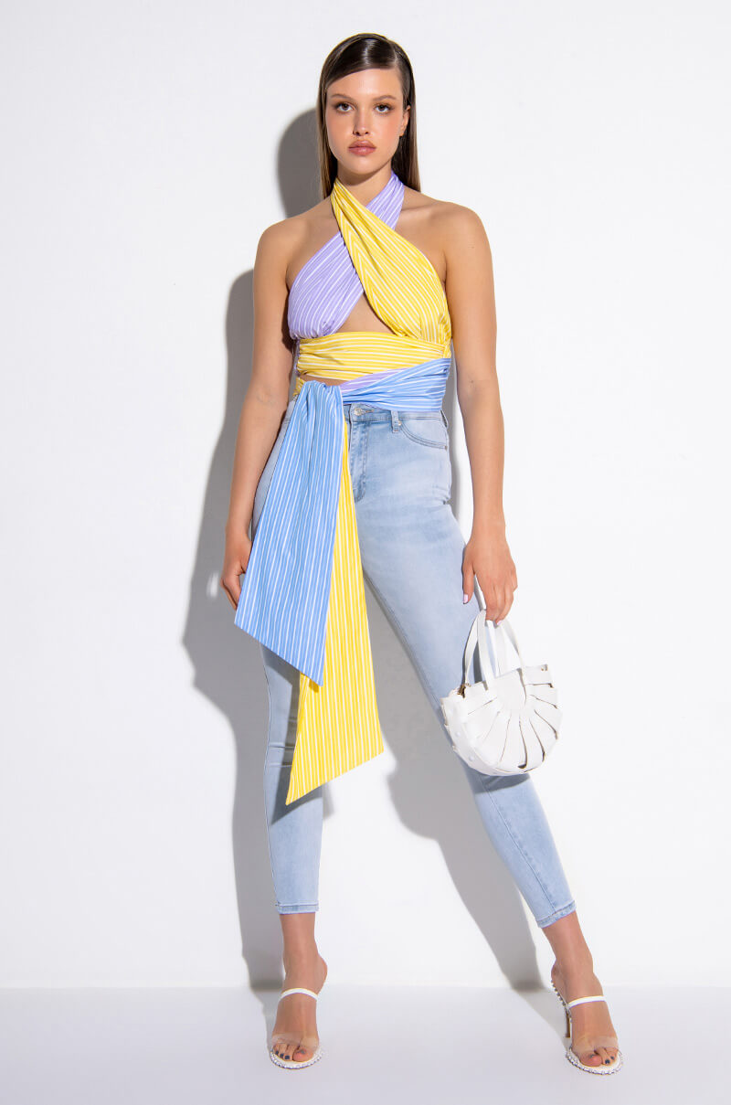 OUI OUI CROPPED HALTER POPLIN BLOUSE