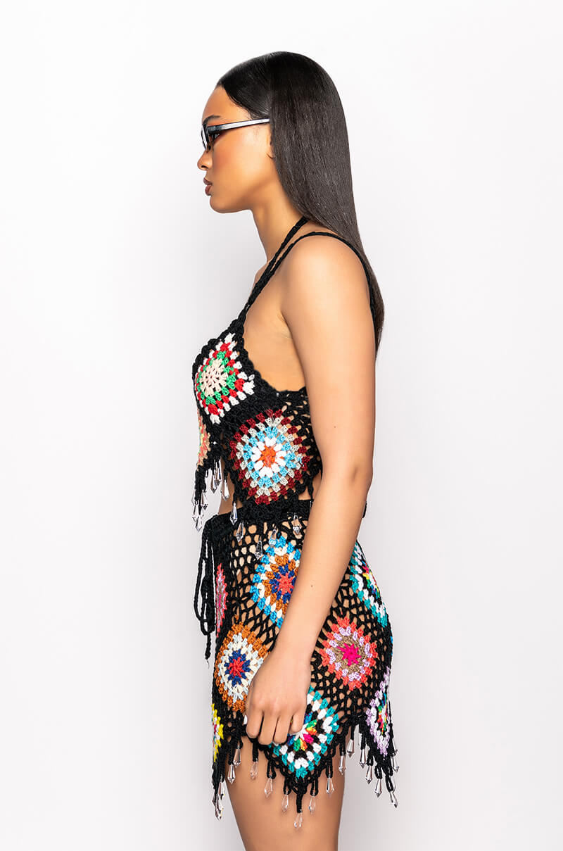 PACK YOUR BAGS RHINESTONE TRIM CROCHET CROP TOP