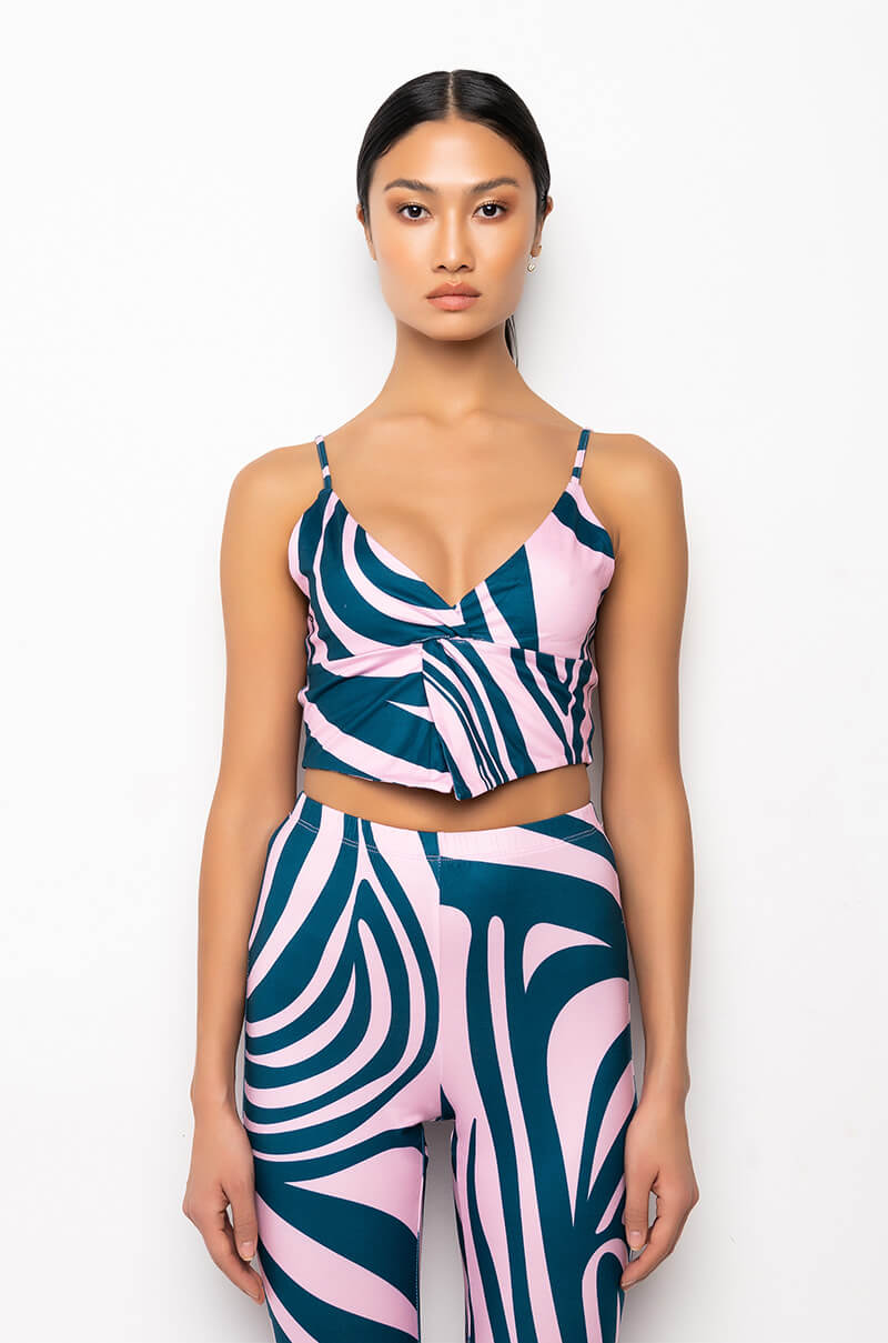 JENNIE TWIST FRONT CROPPED TANK