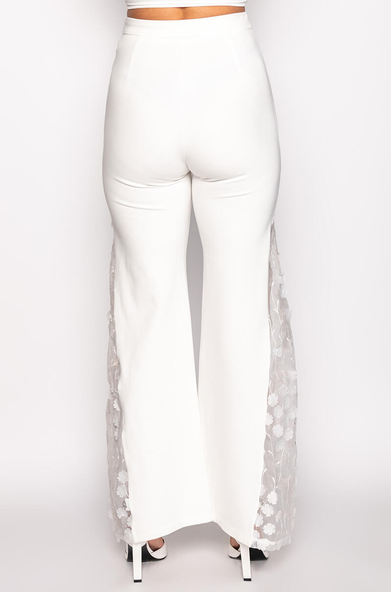 LILA FLORAL DETAIL WIDE LEG PANT